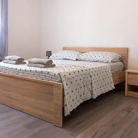 Sandra Apartment Kastela